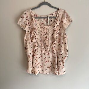 LC Lauren Conrad pink floral lacy cap sleeve top. Size XL